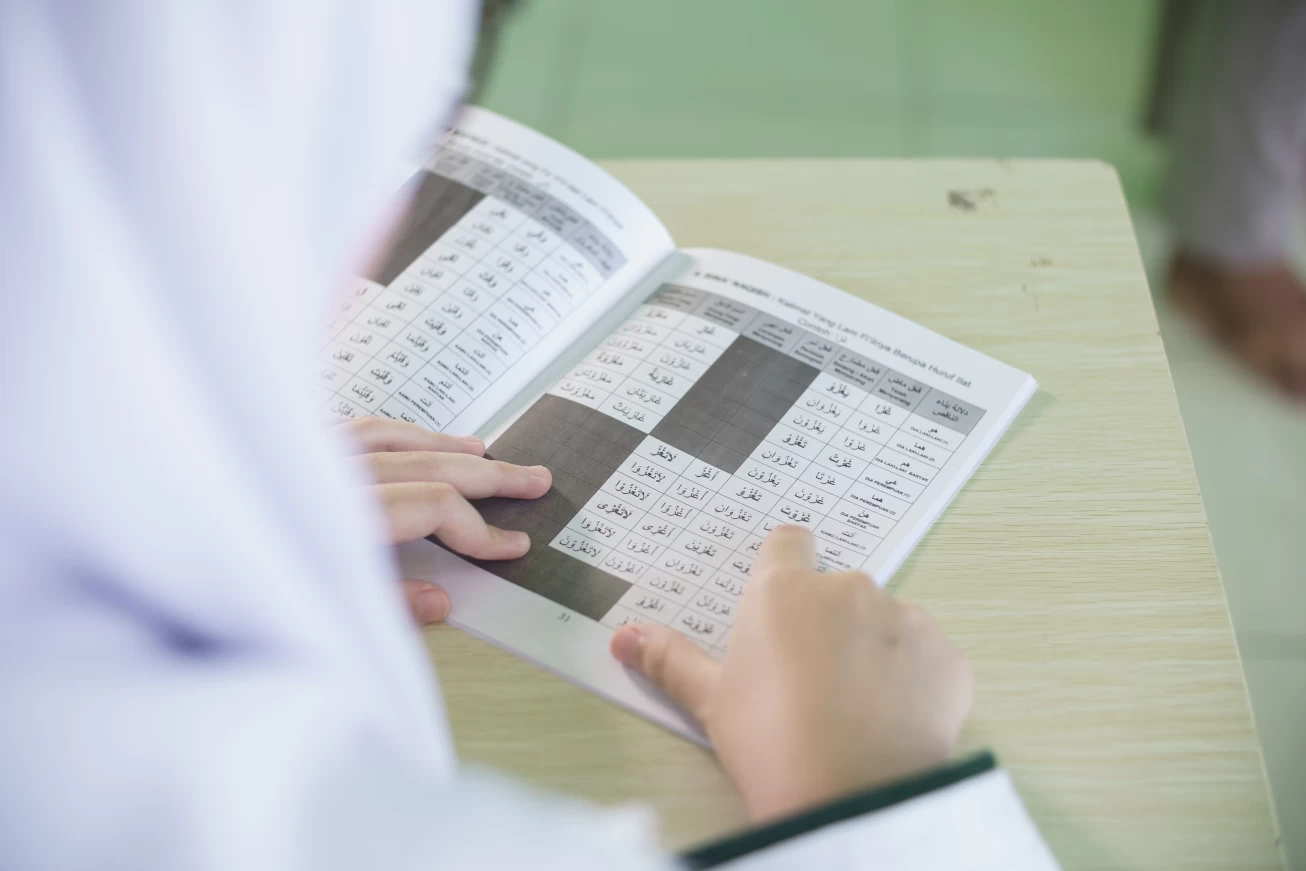 Siswa Sekolah dasar SAIM berkunjung ke perpustakaan